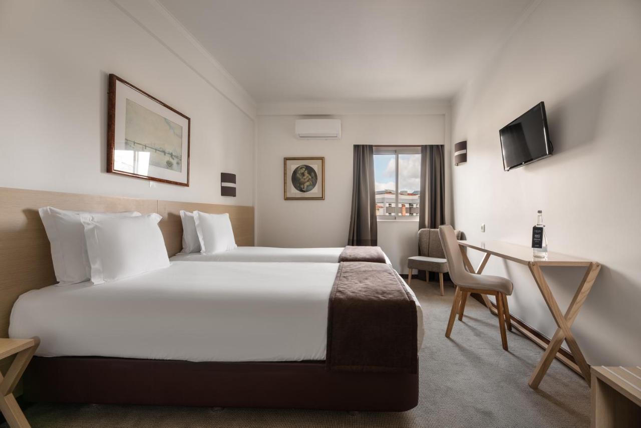 Crisol Tres Pastorinhos Hotel Fatima Exterior photo