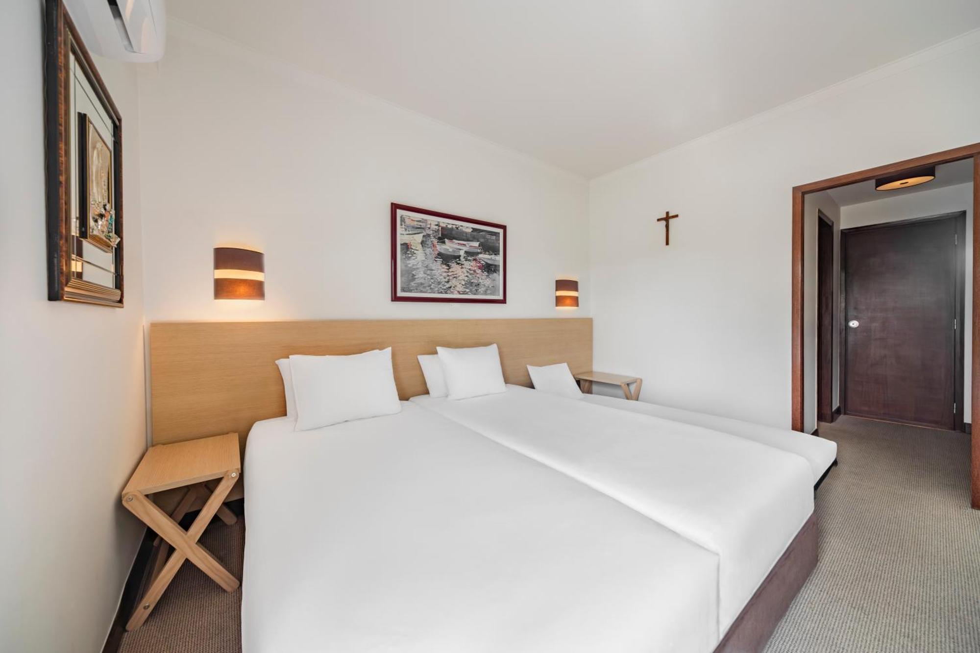 Crisol Tres Pastorinhos Hotel Fatima Exterior photo
